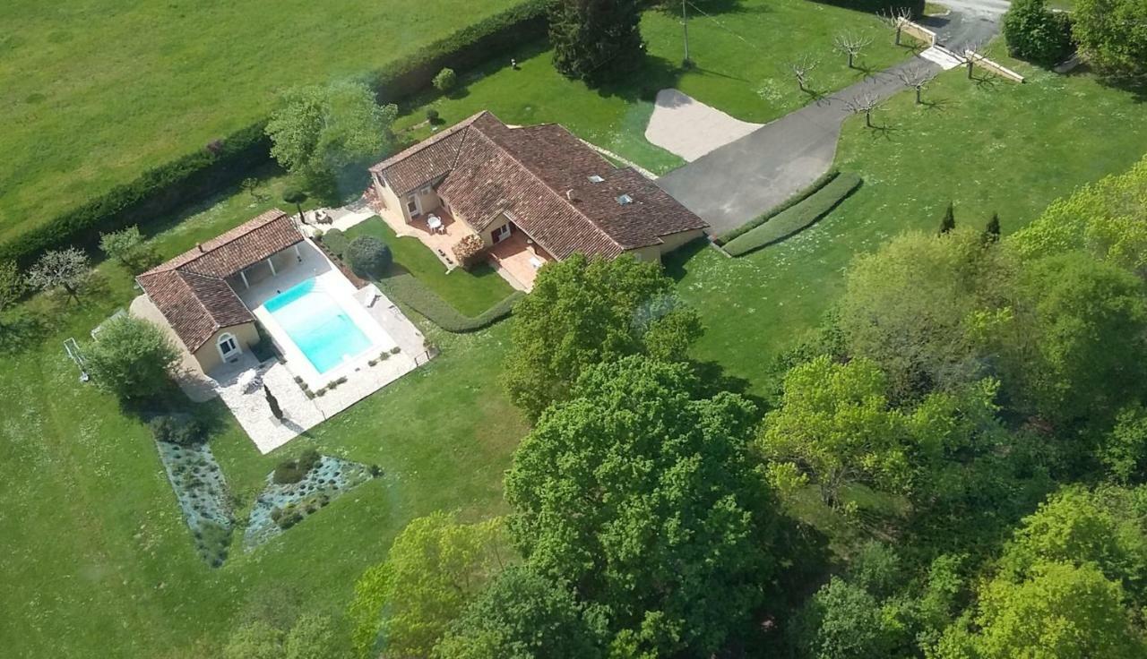 Gites La Bakenia Villeneuve-sur-Lot Bagian luar foto