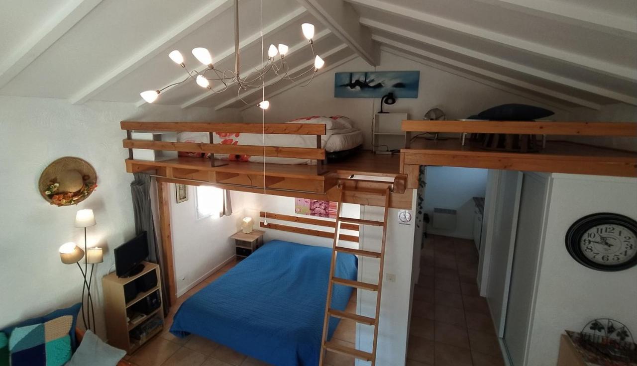 Gites La Bakenia Villeneuve-sur-Lot Bagian luar foto